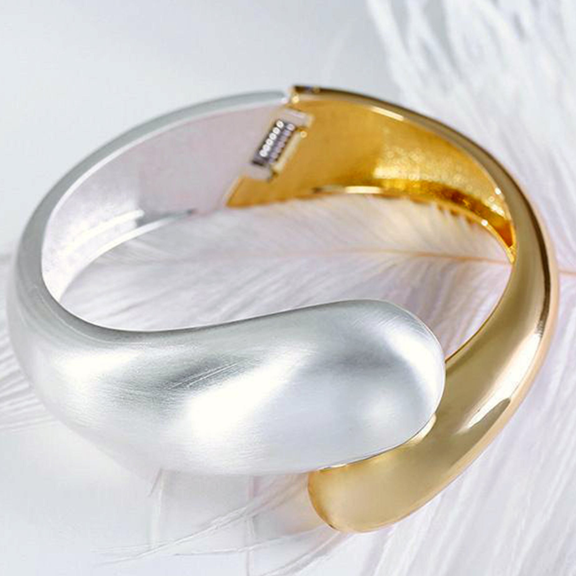 JBR13 Bangle Design Adjustable Bracelet