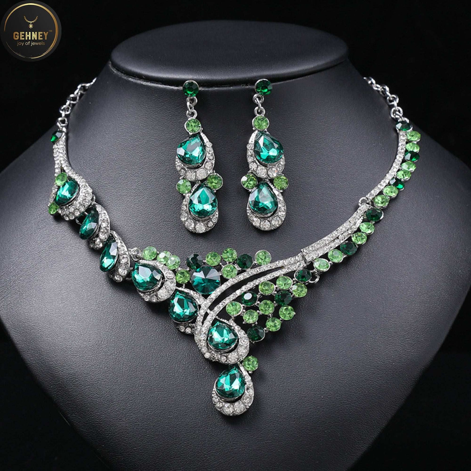 JN64 CZ Green Emerald Necklace & Earrings Set