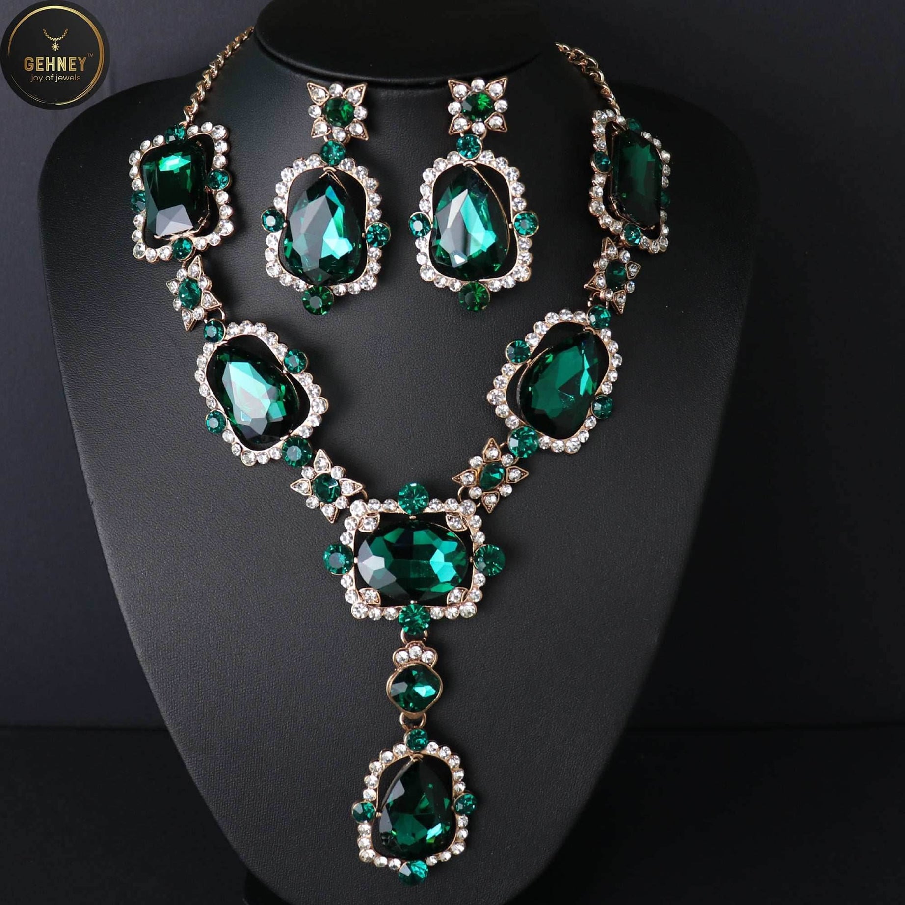 JN65 CZ & Green Big Emerald Jewellery Set - Gehney
